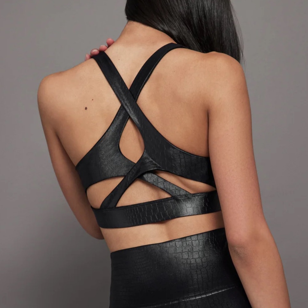CARBON38 Criss Cross sports Bra in Crocodile Takara Shine xs women’s‎ black
